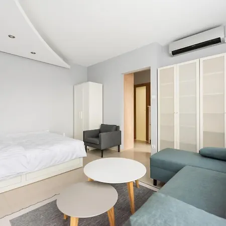 Praga-poludnie Czechowicka By Bookinghost Lägenhet